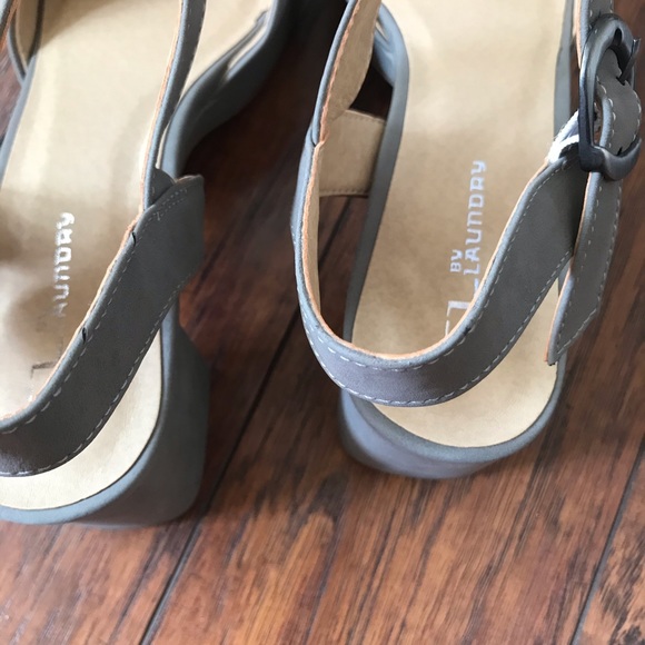 NEVER WORN CL By Laundry - Picture 7 of 7